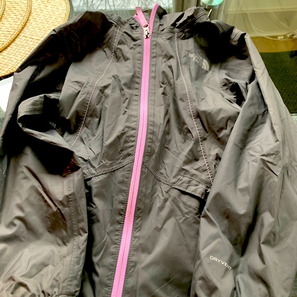 North face girls S raincoat